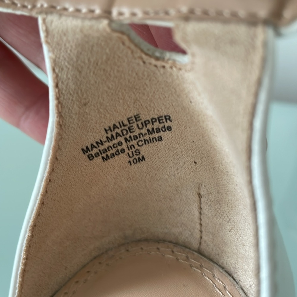 High Heels - Picture 6 of 6